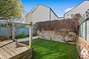 Photo 11- click for photo gallery